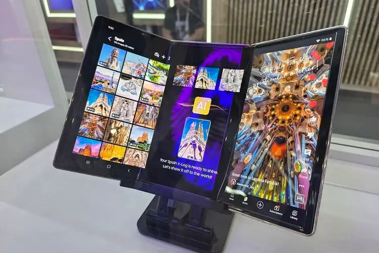 Samsung lipat tiga