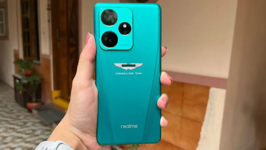 Realme GT 7 Dream Edition: Ponsel Premium Kolaborasi Aston Martin